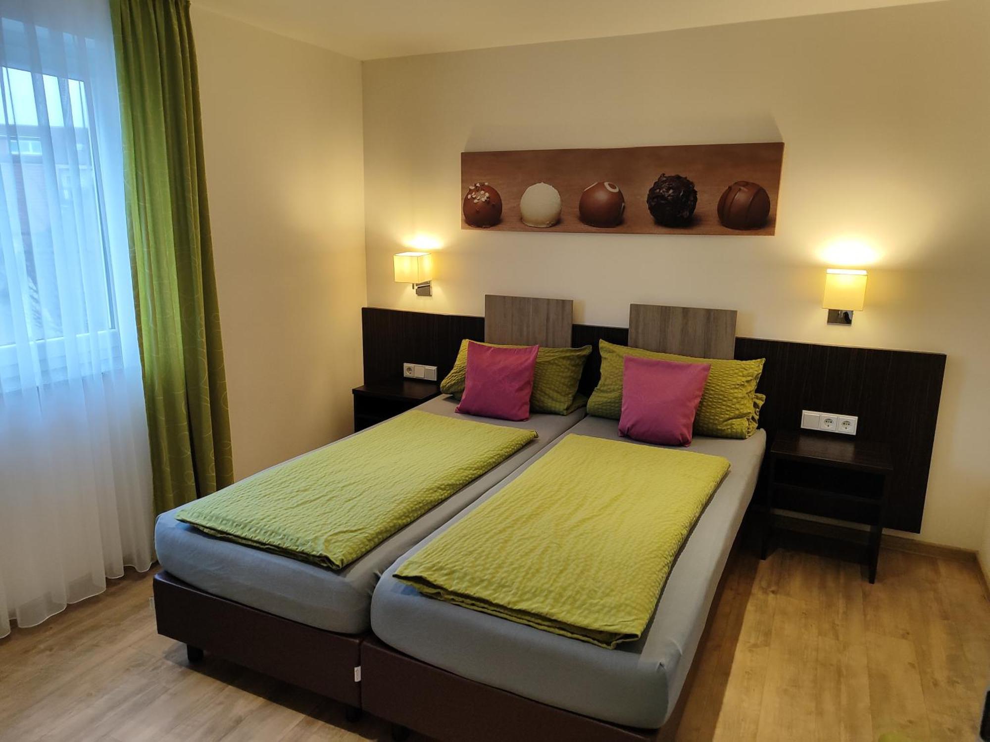 Hotel Gaestehaus Stock Zimmer Trueffeleckle Фридрихсхафен Экстерьер фото